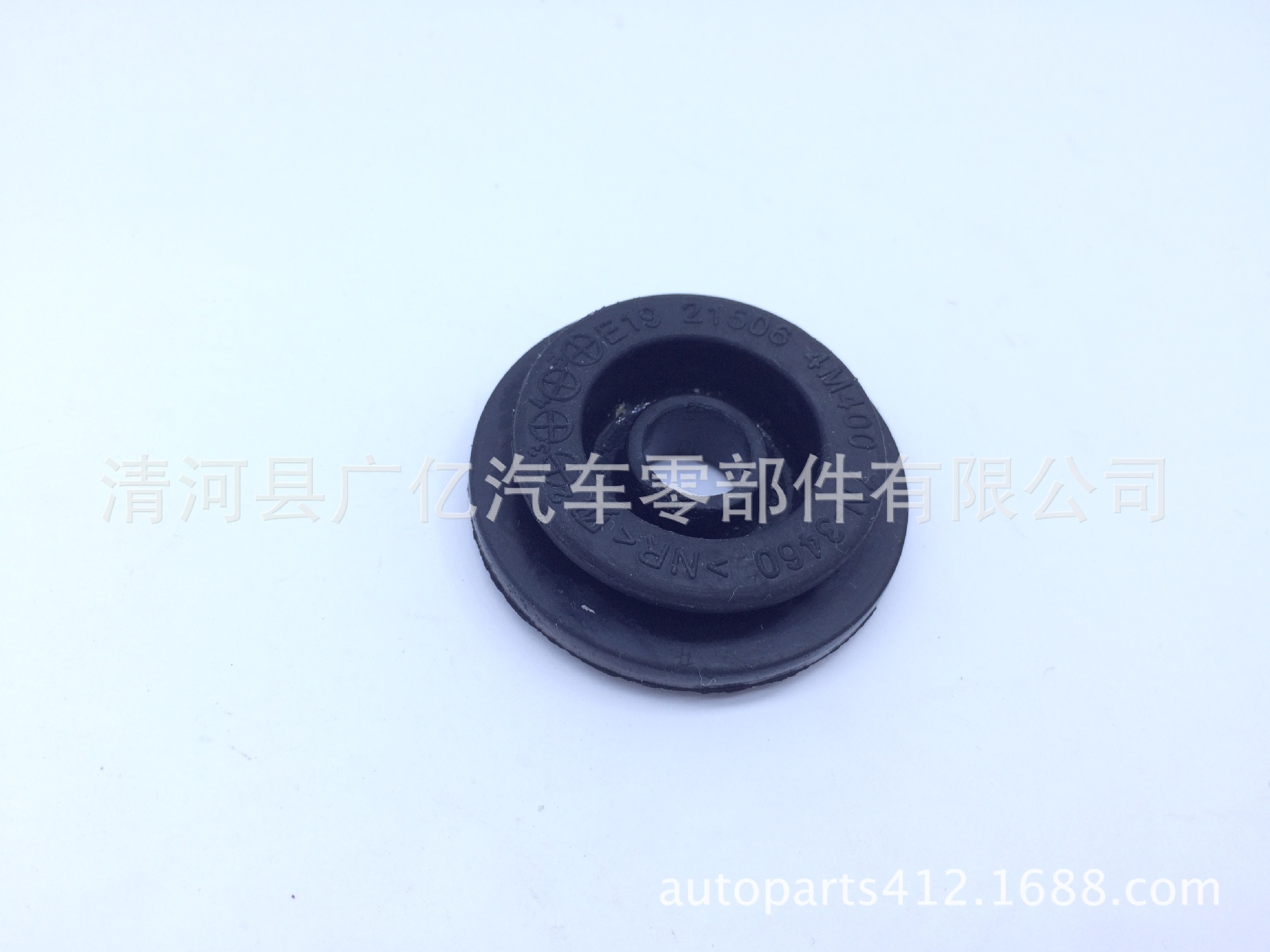 C0AECCB0-40E3-4C70-A5DA-639F99