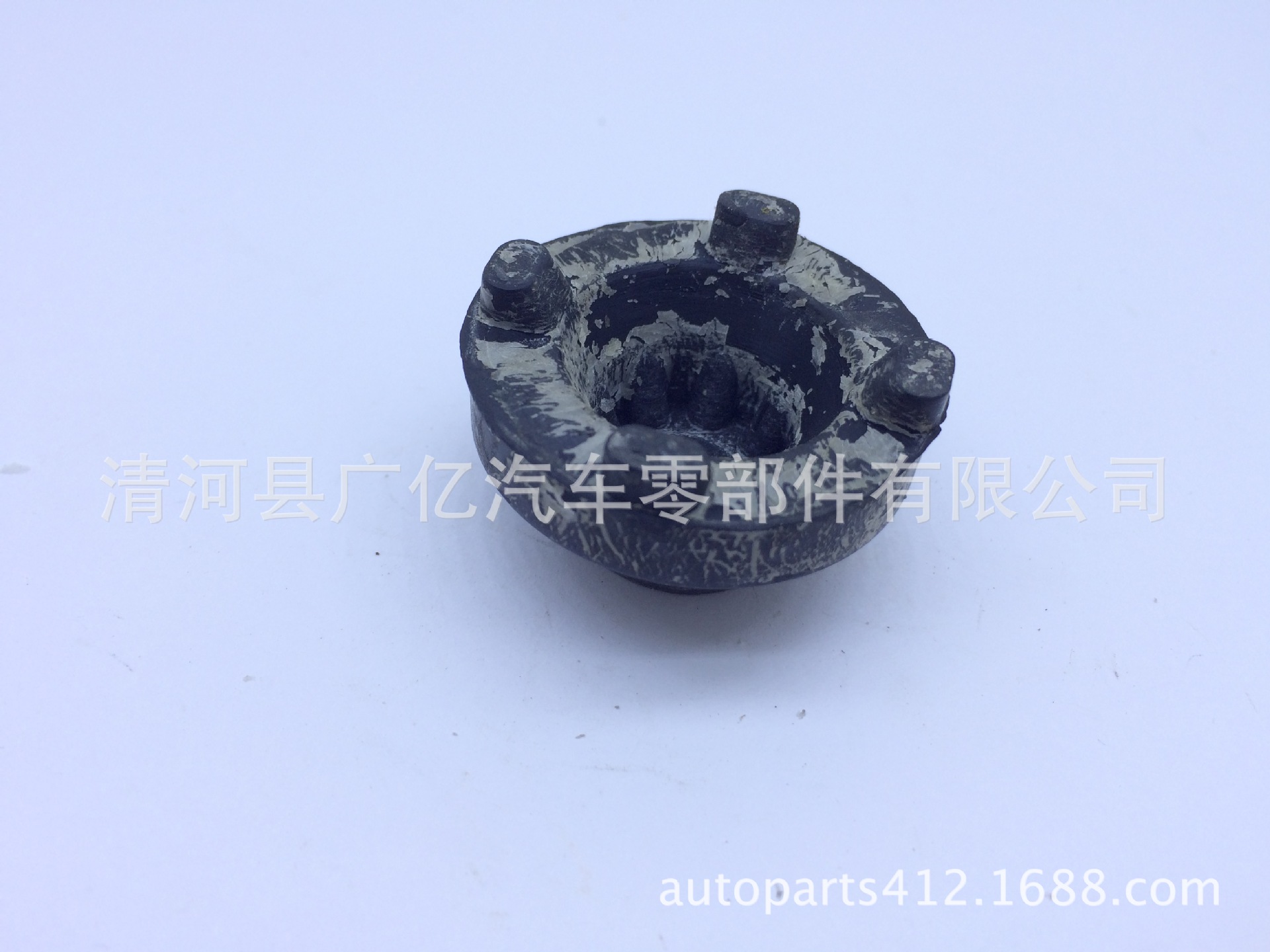 909F99DC-4C81-4EBA-B61D-96EC4E